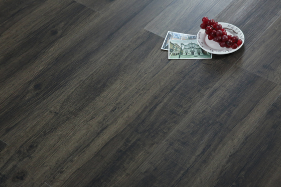 4mm Modern Luxury Waterproof Vinyl Flooring With High Temperature Resistance