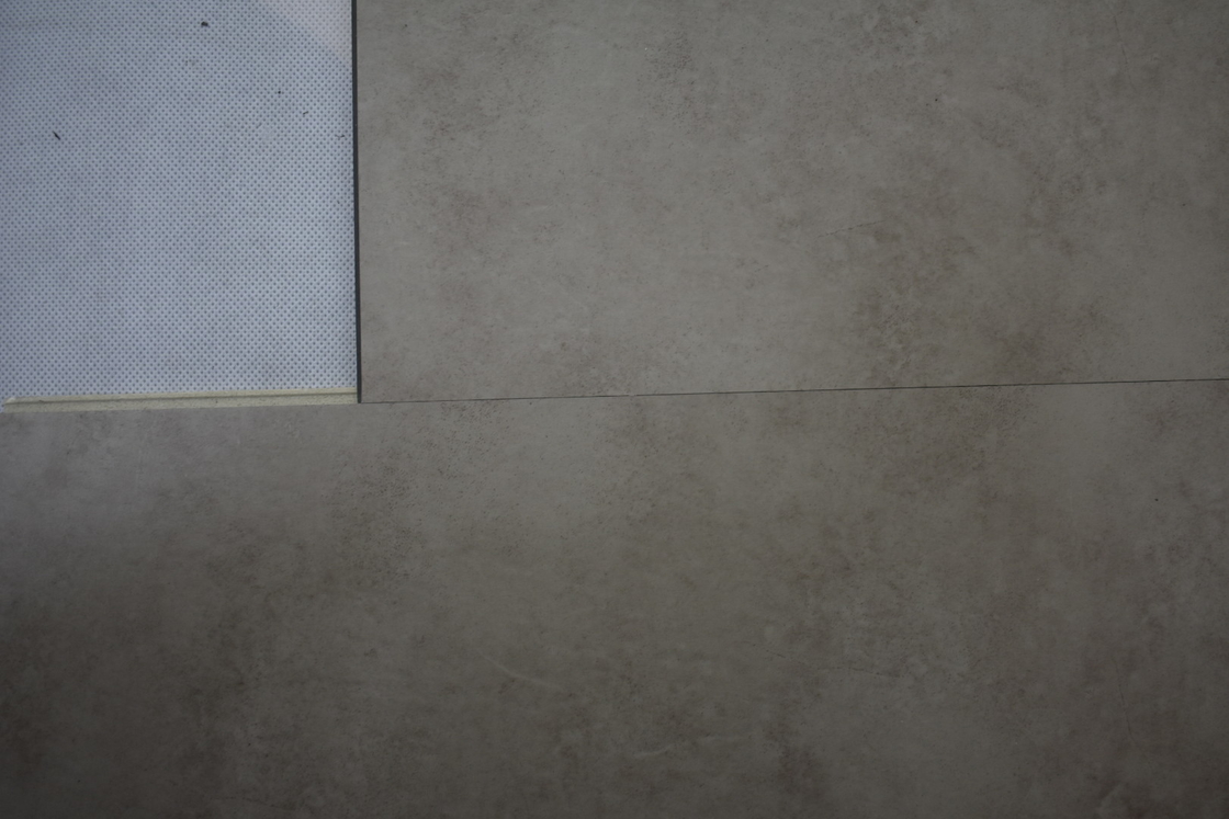Non - Slip Non Toxic Vinyl Flooring , Easy Installation Vinyl Wood Plank Flooring