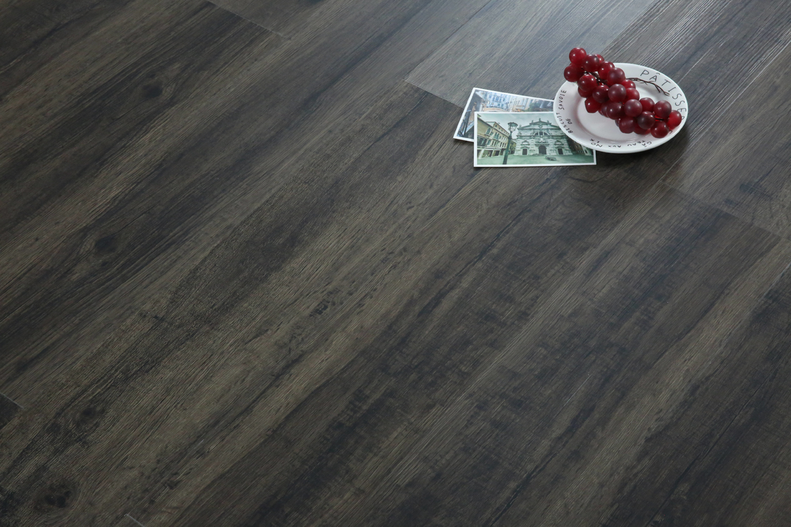 4mm Modern Luxury Waterproof Vinyl Flooring With High Temperature Resistance