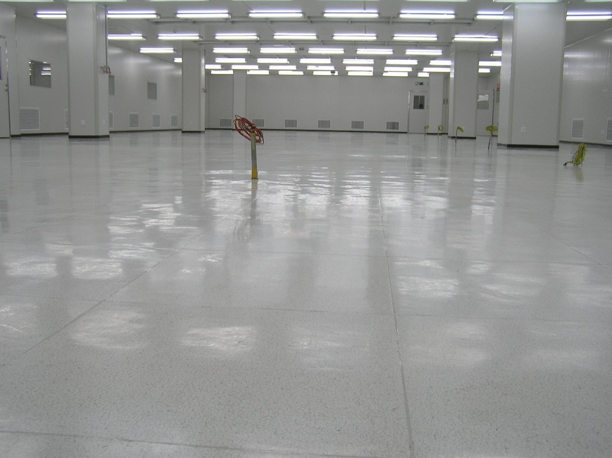Anti Slip 2mm Thickness Anti Static Vinyl Flooring CE / SGS / ISO Certificate